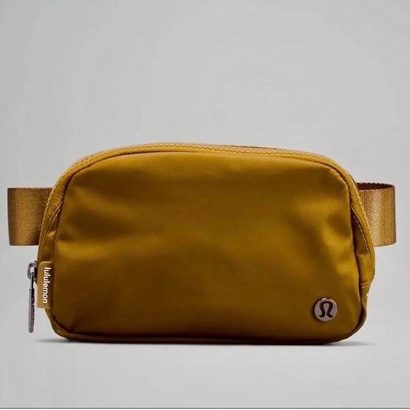 lululemon athletica Handbags - Lululemon | Everywhere Belt Bag